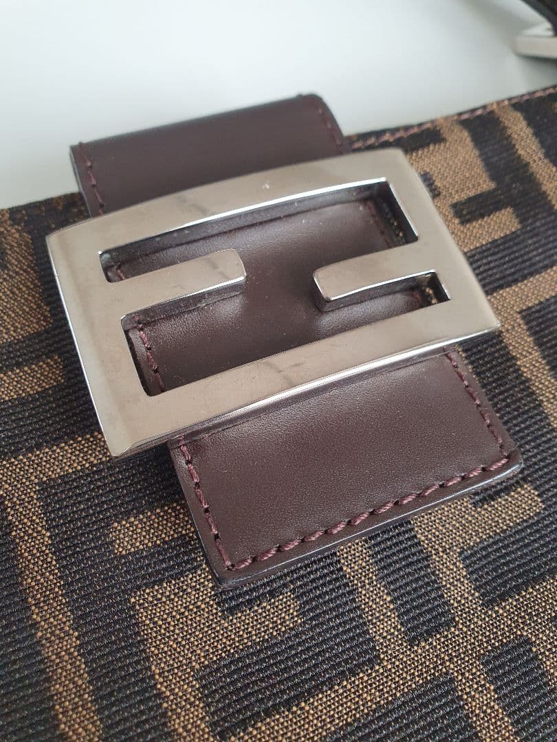 フェンディ ズッカ ショルダーバッグ