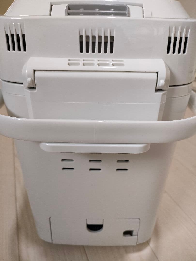 新品未使用　パナソニック ホームベーカリー SD-MT3-W 米粉パン対応モデル