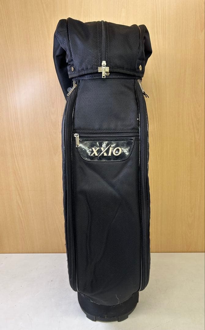 J227 ゴルフ　キャディバッグ　ゼクシオ　ゴルフバッグ　XXIO スポーツ
