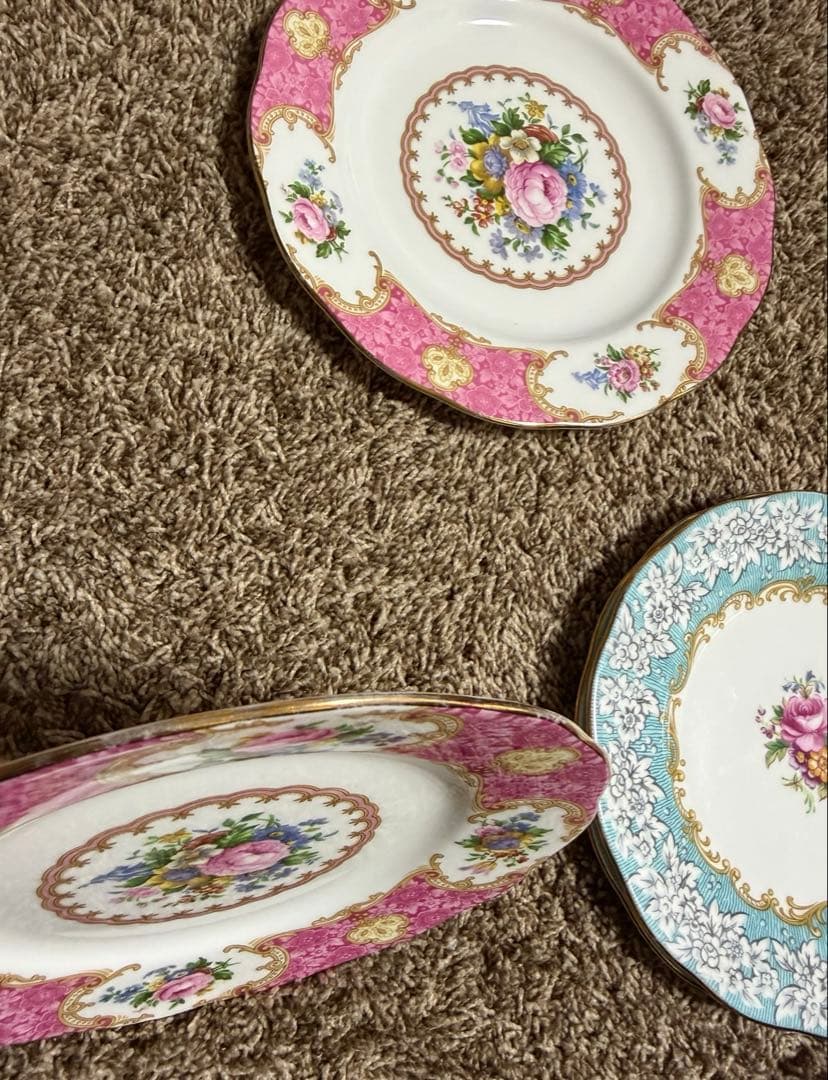   ロイヤルアルバート エンチャントメント プレート 4枚