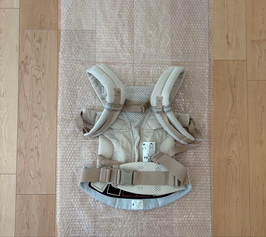 【お値下げ中！】ergobaby OMNI 抱っこ紐 サンドベージュ エルゴ