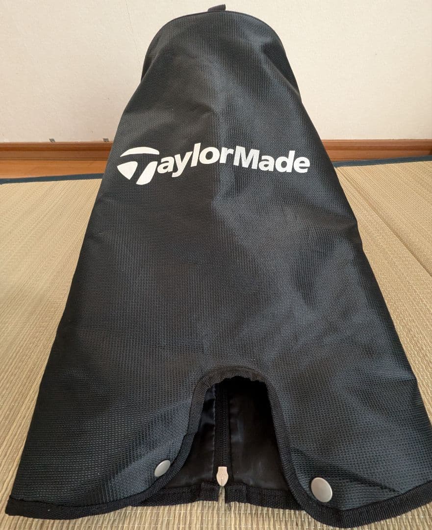 テイラーメイド TaylorMade　ゴルフバック　キャディーバッグ