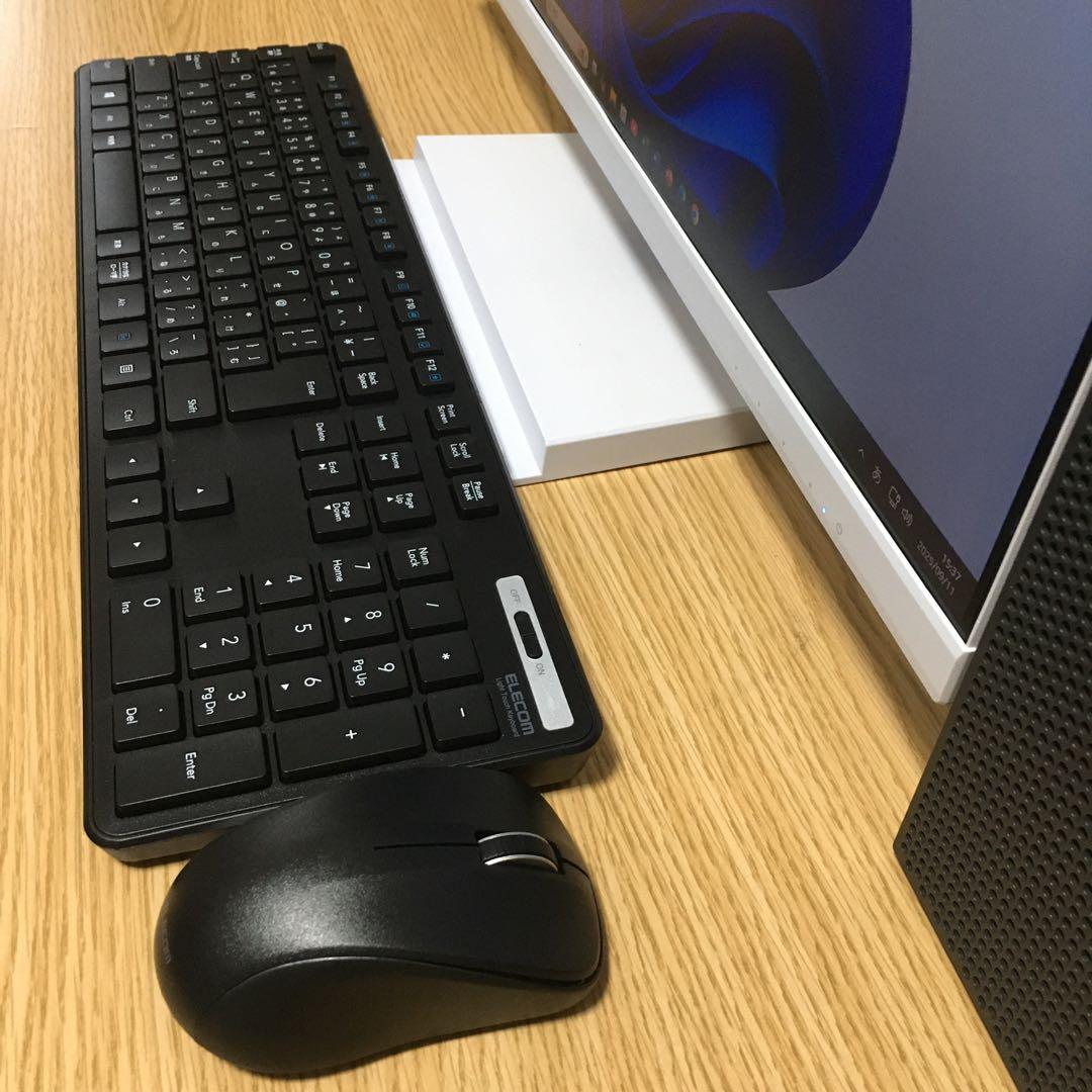 フルセット Lenovo Win11 i3 8G 新品SSD 23.8'モニター