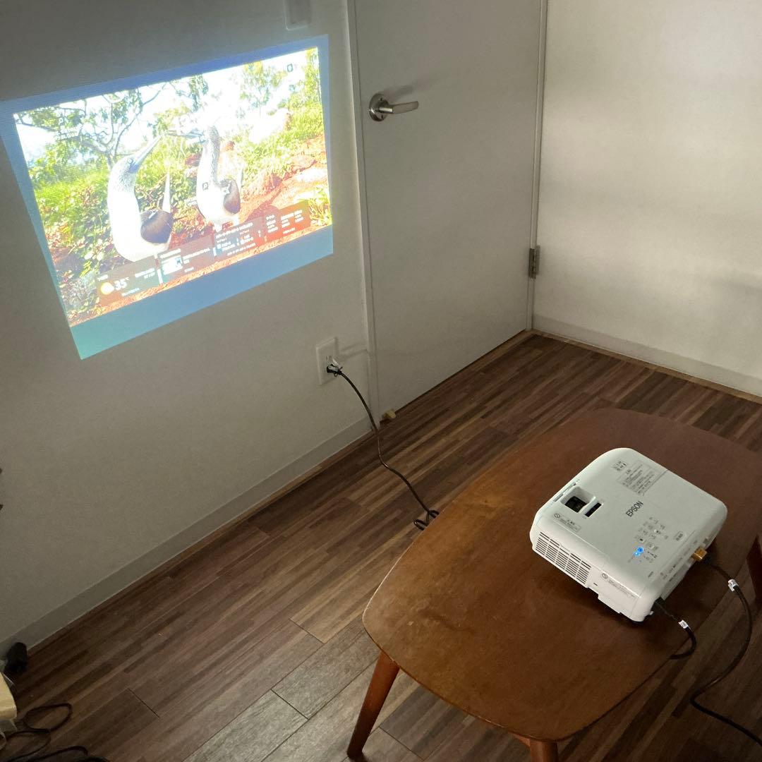 美品　EPSON プロジェクター EB-W05 本体　動作確認済