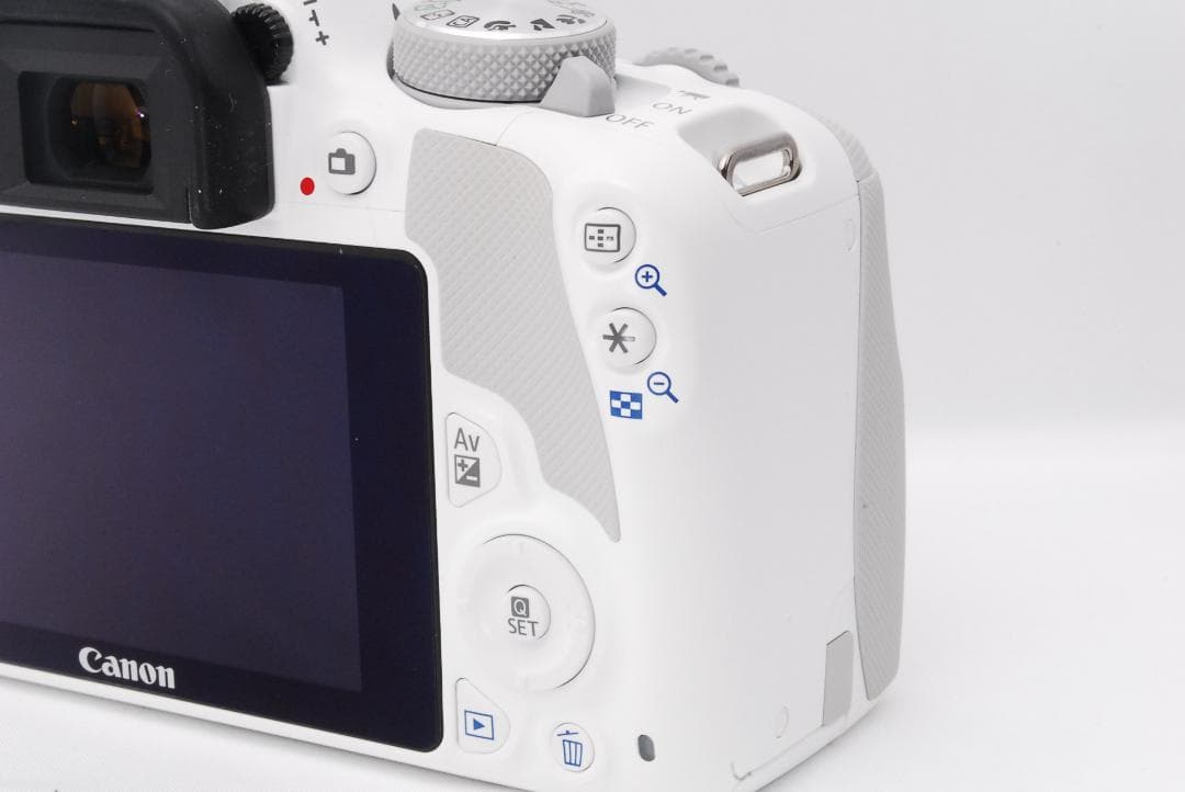 ✨希少色 使用回数極少✨ Canon EOS Kiss X7ホワイト