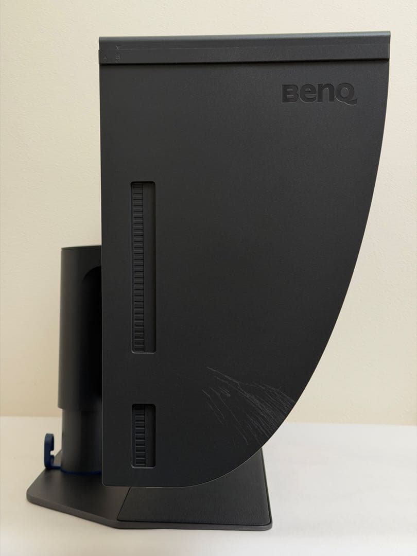 BenQ SW272U 27型 4K カラーマネジメントモニター