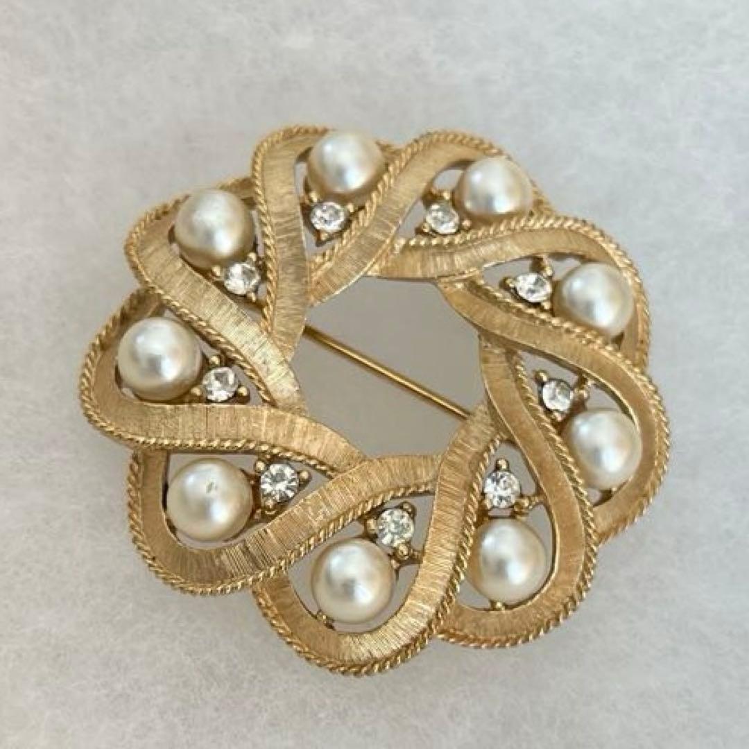 トリファリ　ブローチ＆イヤリングセット