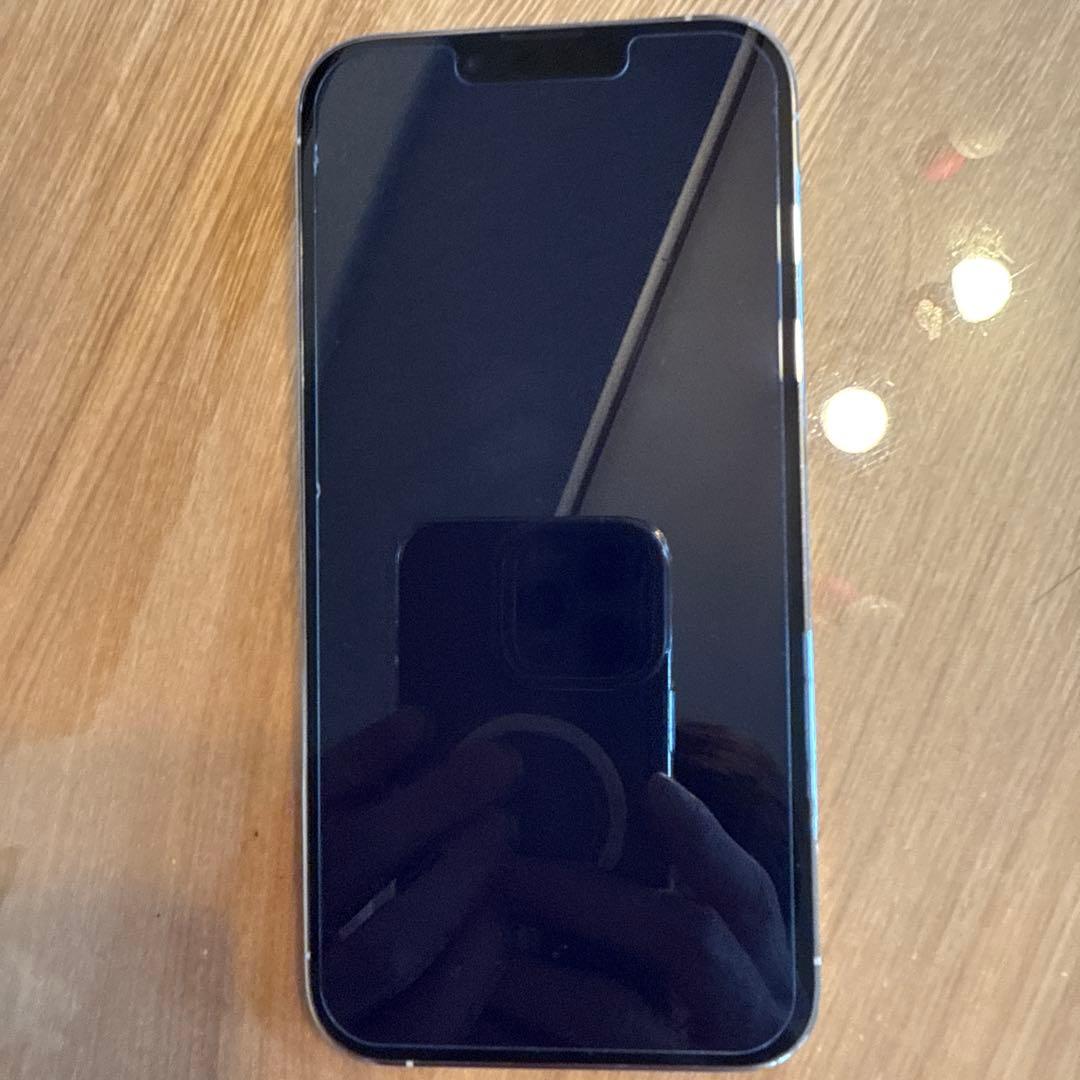 Apple iPhone 13 Pro 256GB SIMフリー　シルバー美品