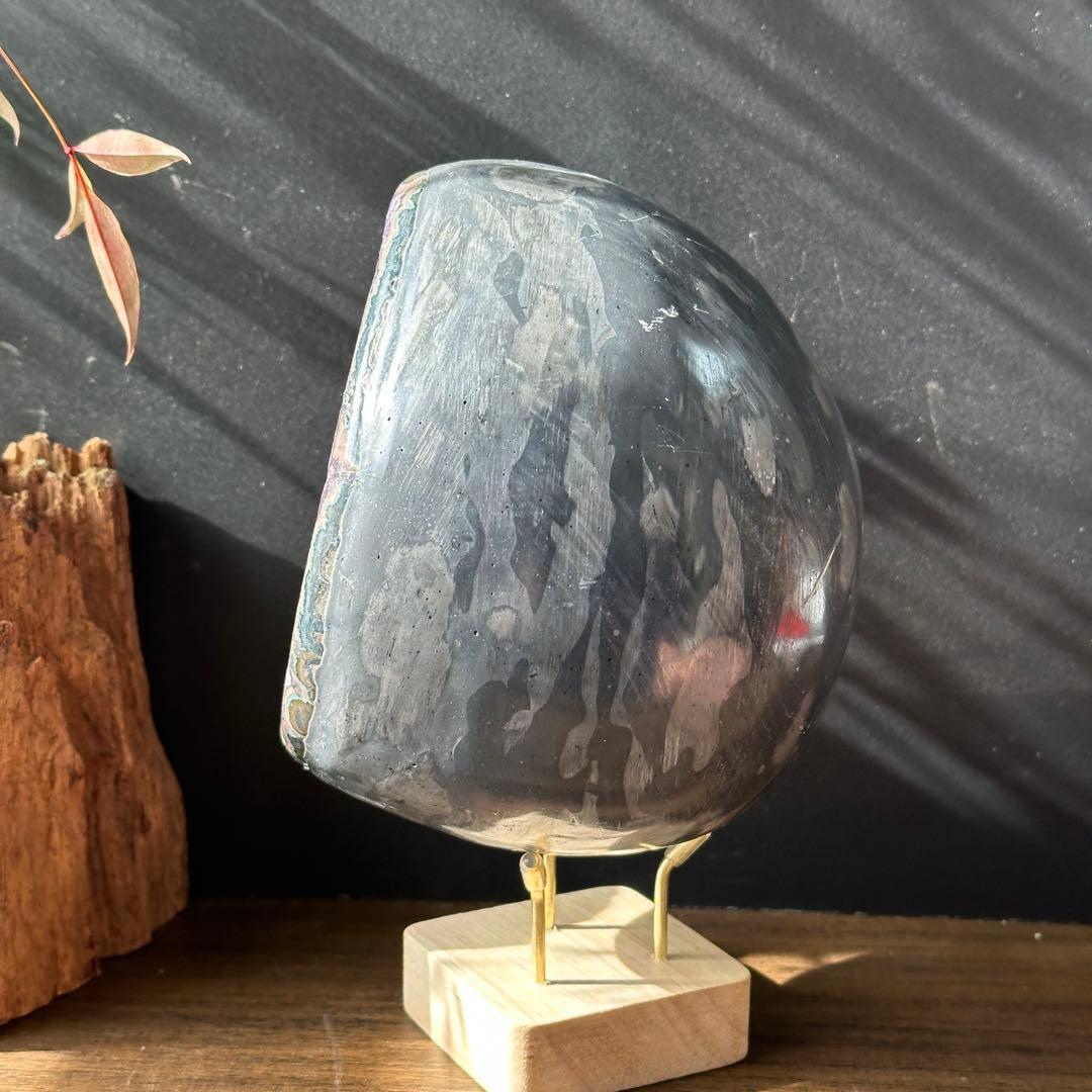 ブラジル産❣️天然石 アメジストの龍卵　ドーム　置物G.284