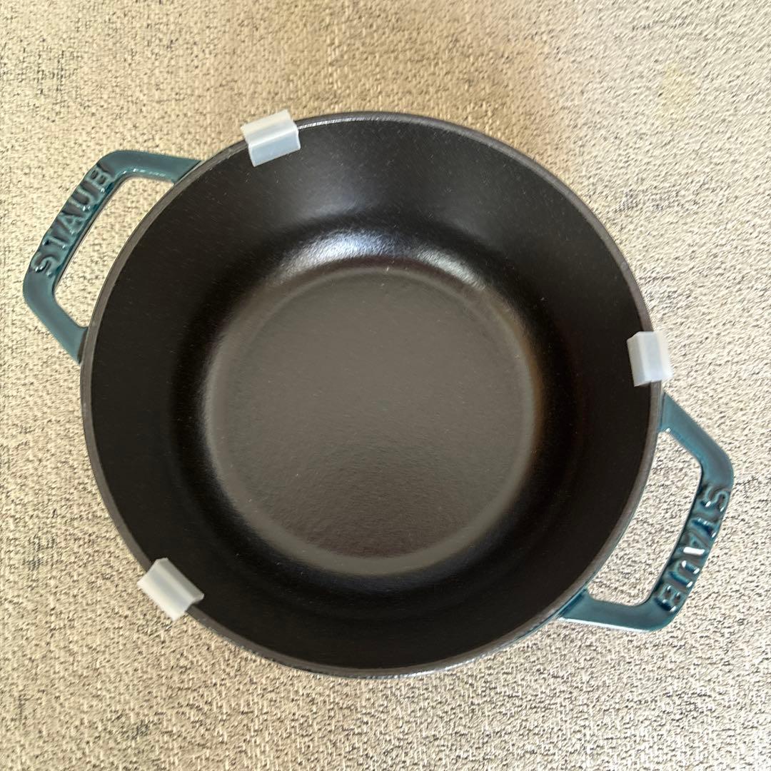 STAUB ラ•メール　リリー　ワナベS16cm