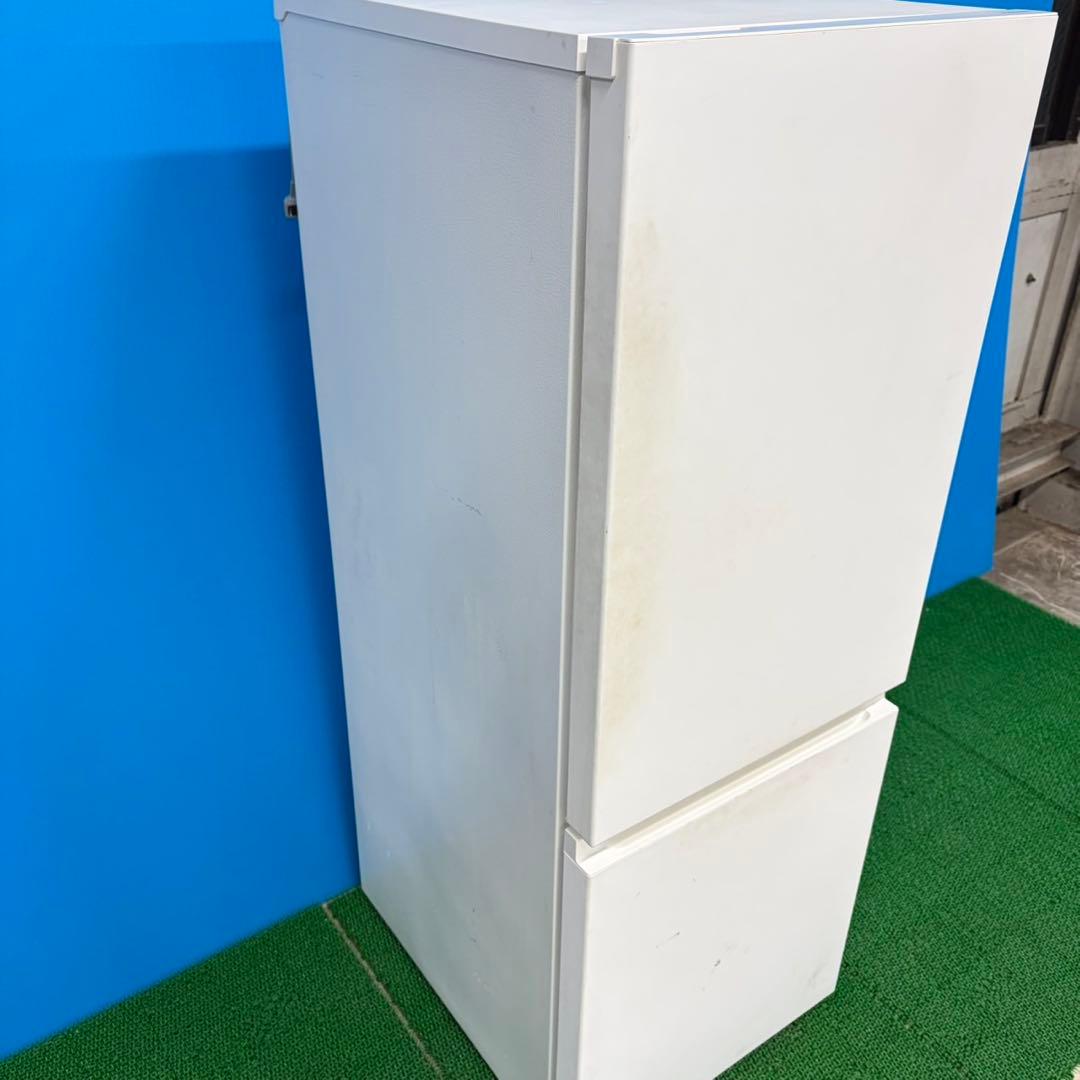 652 マッドホワイトカラー　格安　6ヶ月保証　格安　冷蔵庫　小型 200L弱