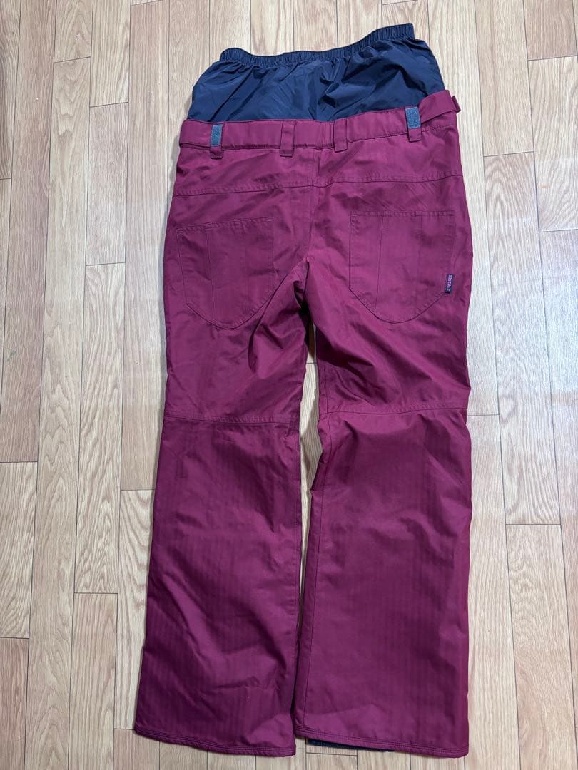 スノーボードウエア　シスタジェイ