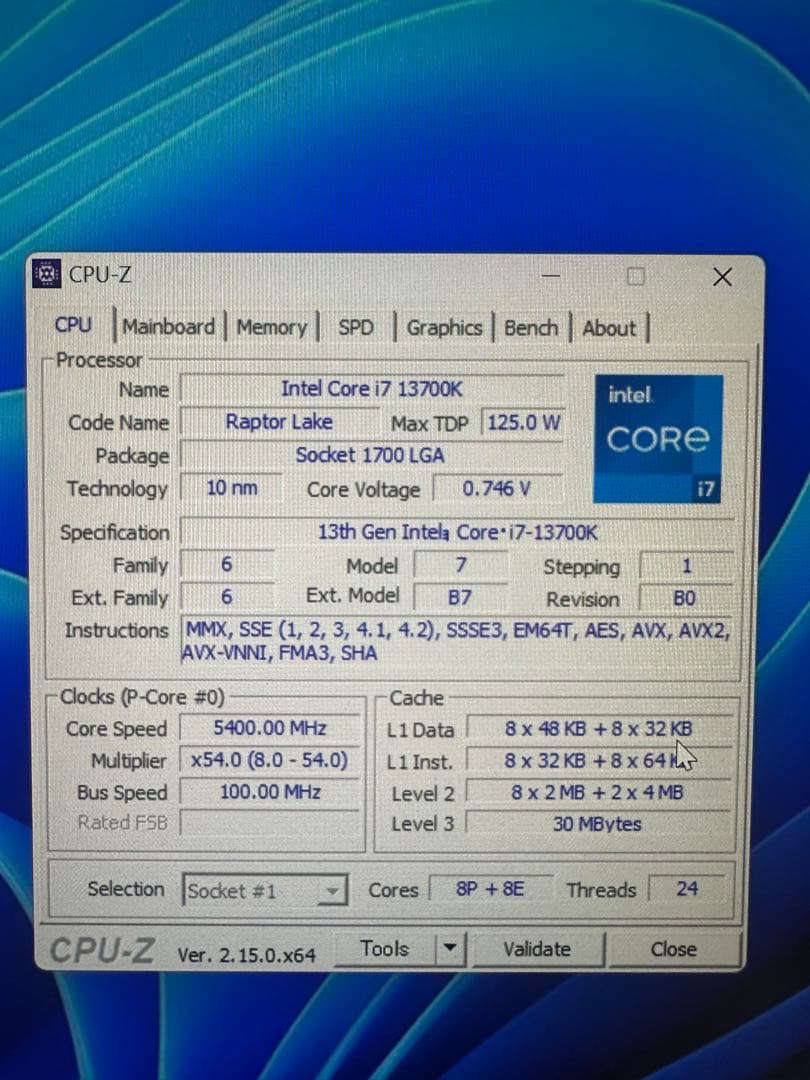 自作PC 13700K/32GB/ROG Z790/1000W