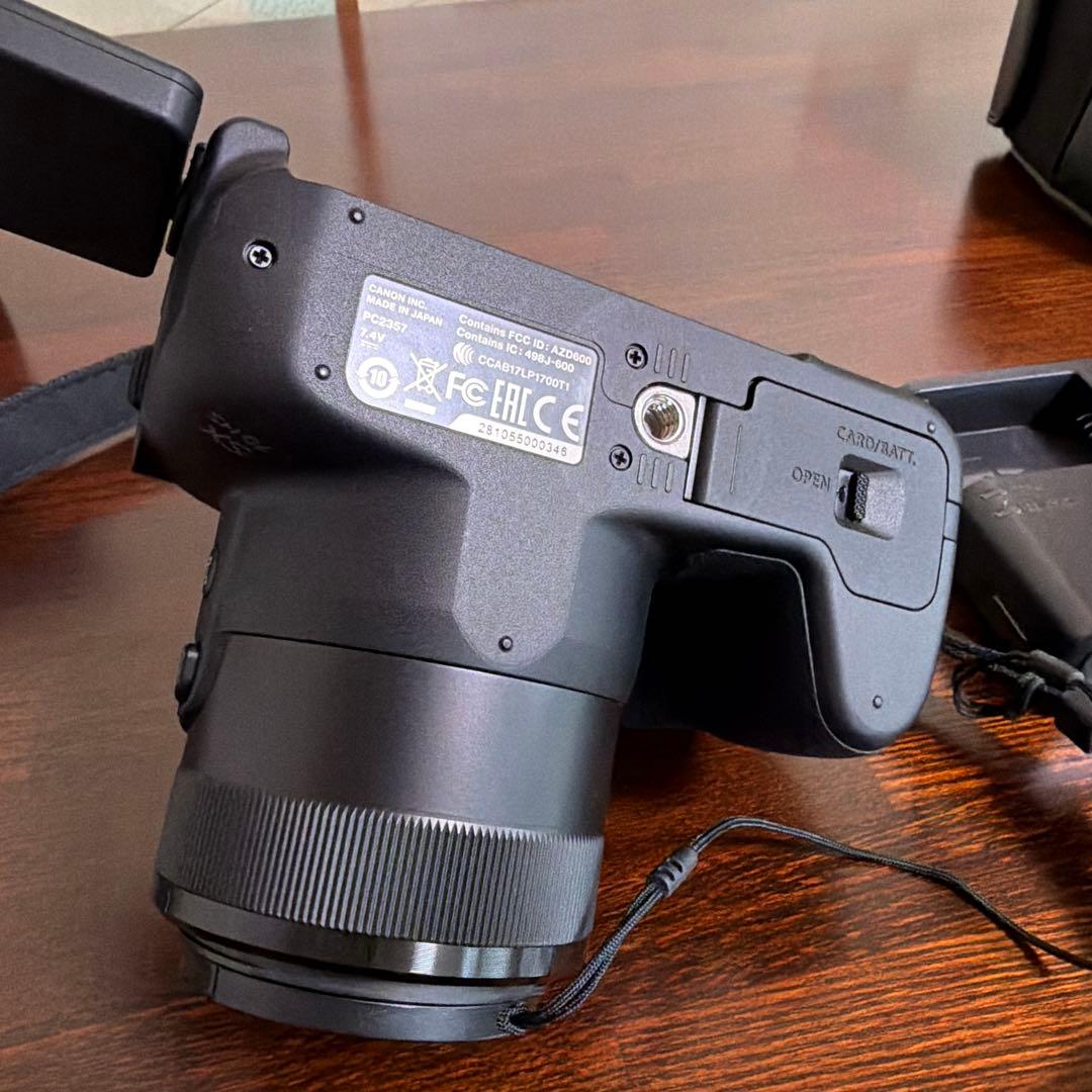 【週末値下げ】PowerShot sx70hs