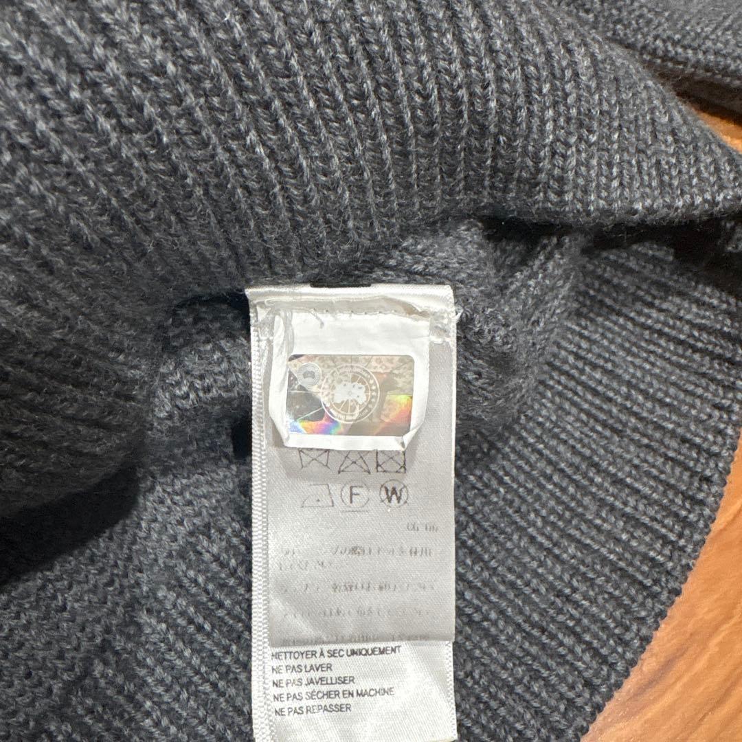 【  】グレー クルーネックセーター