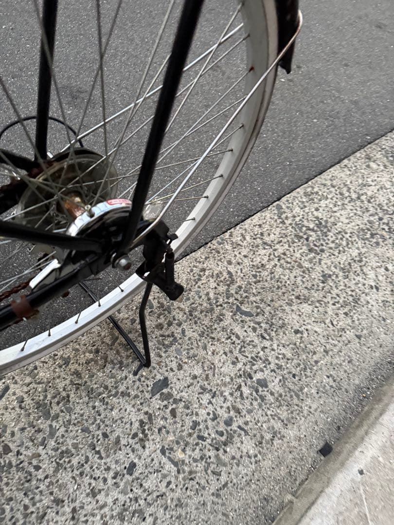 175 自転車 大阪市 【引取り限定】 美品 26インチ 変速付き