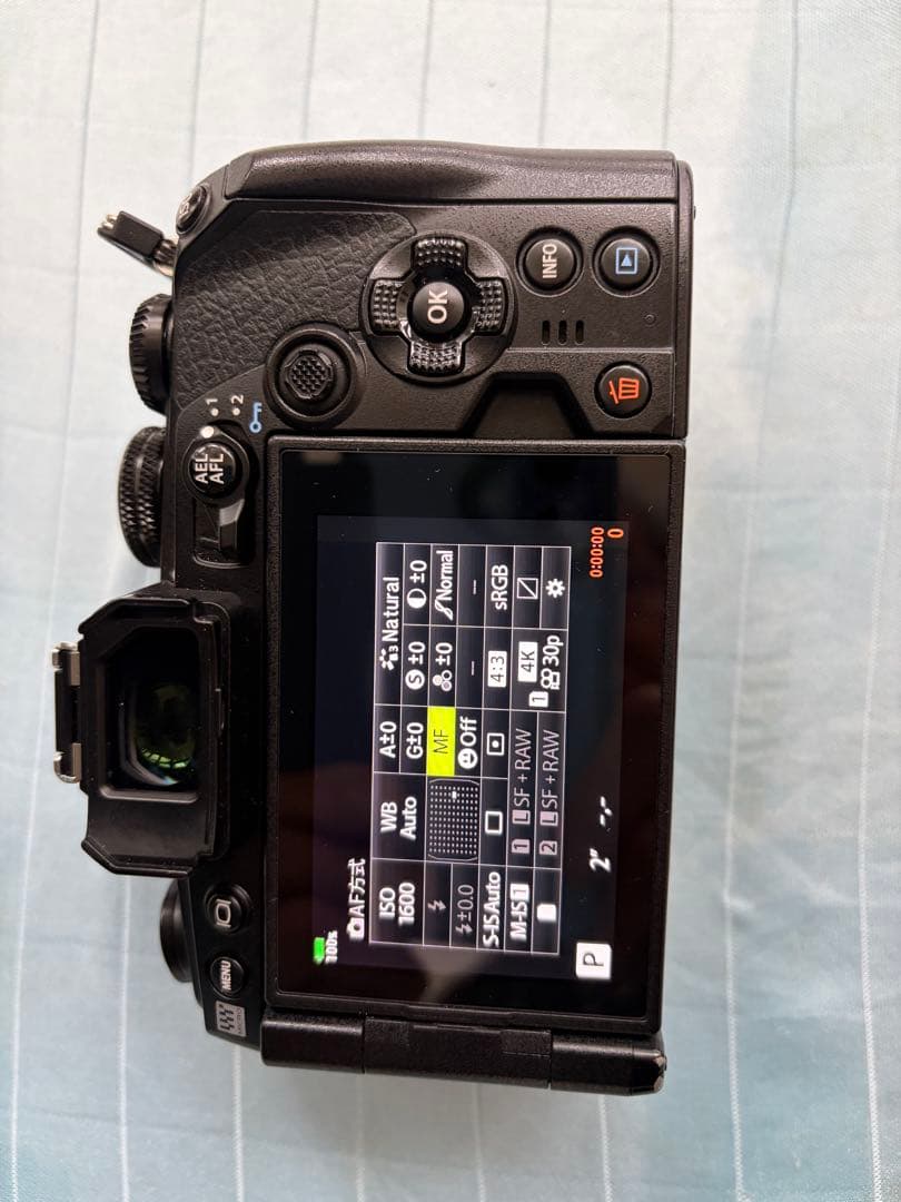 OLYMPUS OM-D E-M1 Mark III ボディー