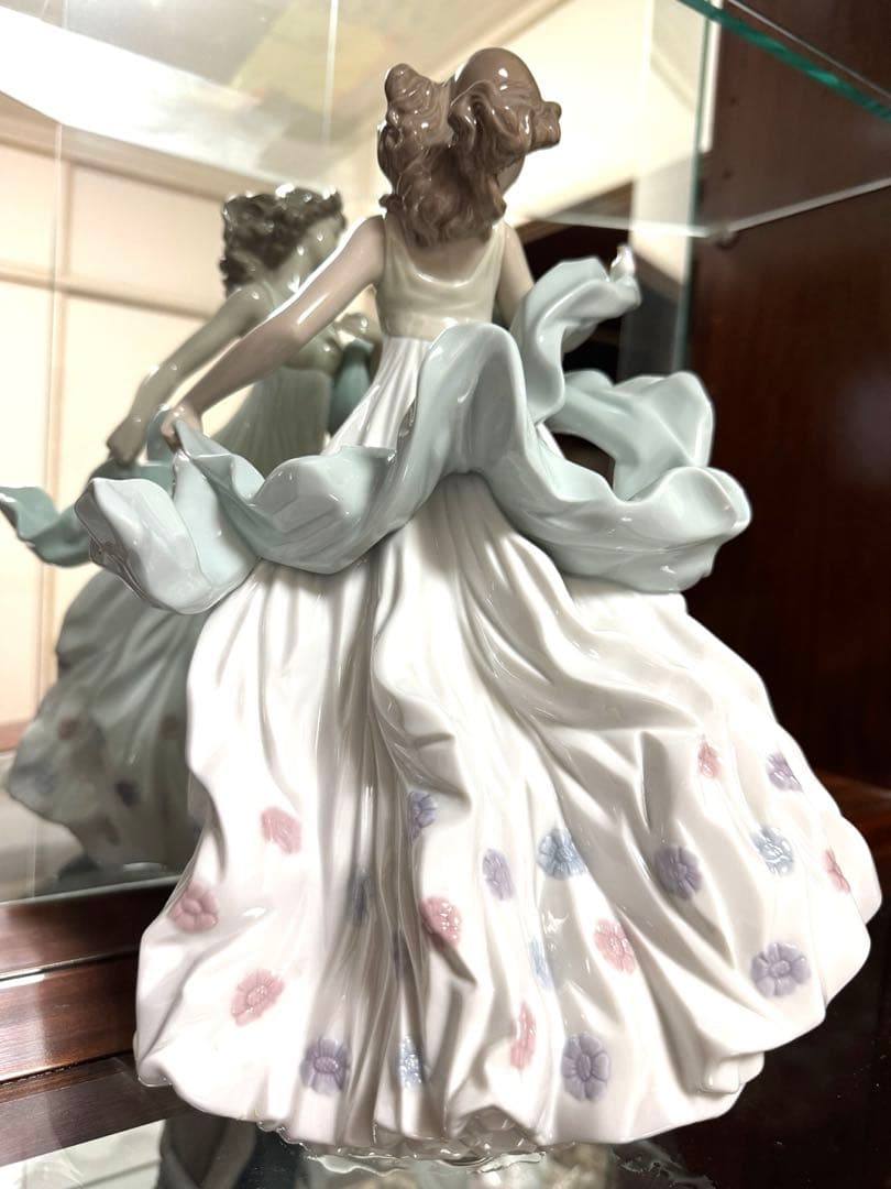 リヤドロ フィギュリン 夏のセレナーデ 訳有り