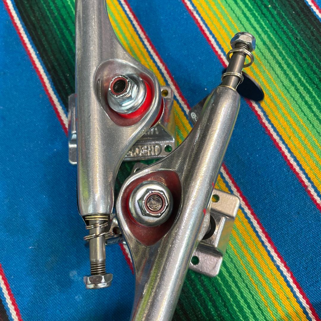 139 Stage 11 Slayer Polished Silver トラック