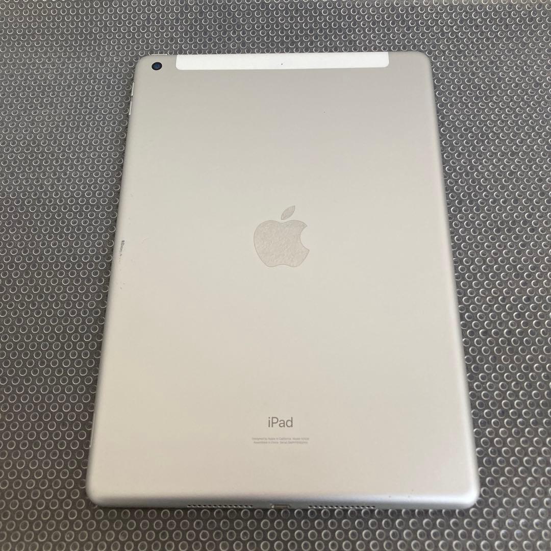 3766【早い者勝ち】iPad8 第8世代 32GB SIMフリー☆