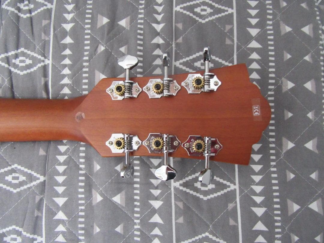 GUILD F-240E　中古美品