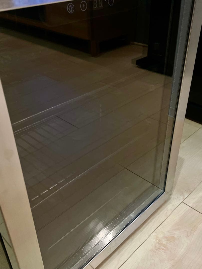 【ほぼ未使用】Shelddi ガラスドア冷蔵庫（48L）