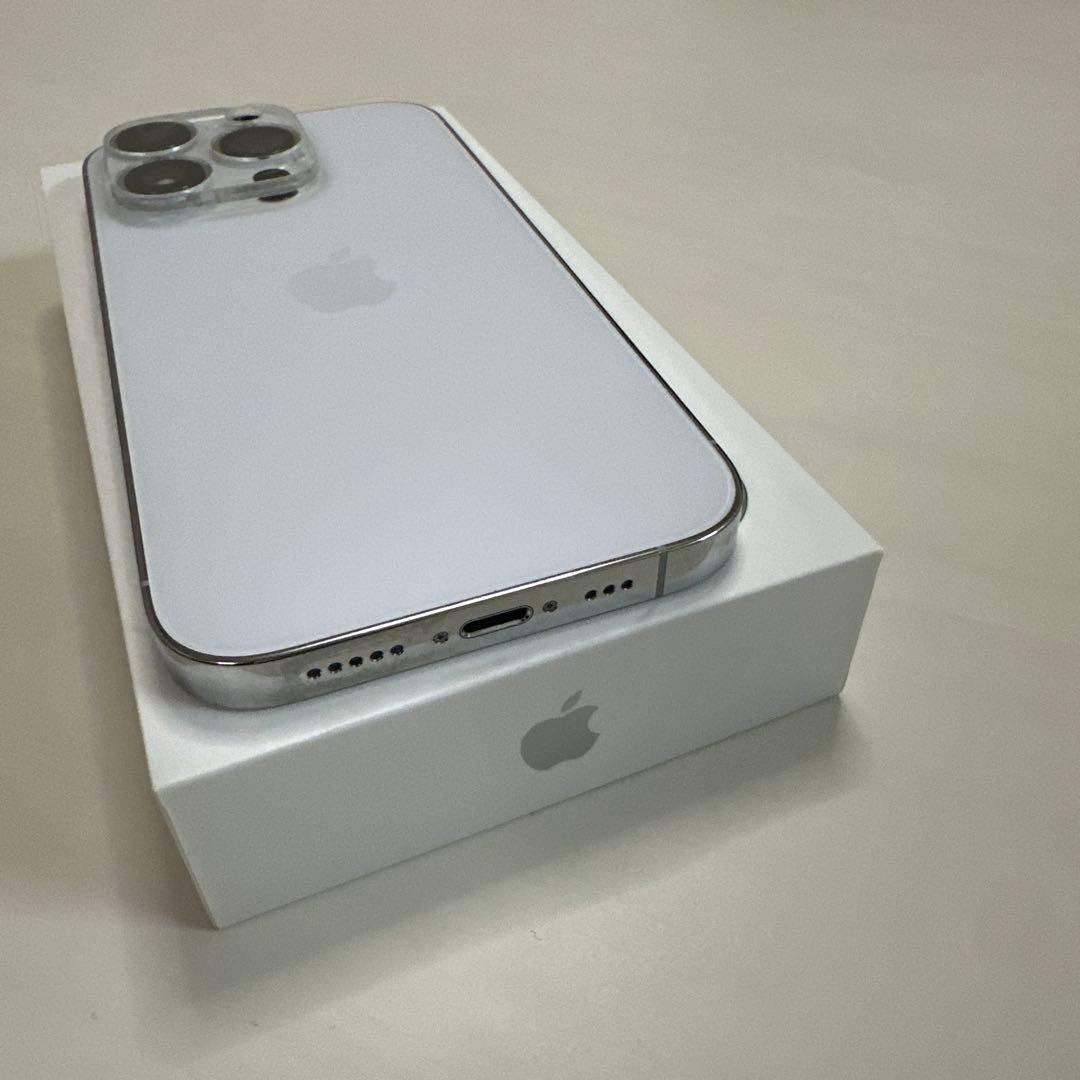 【Hiro】iPhone14Pro シルバー 256GB