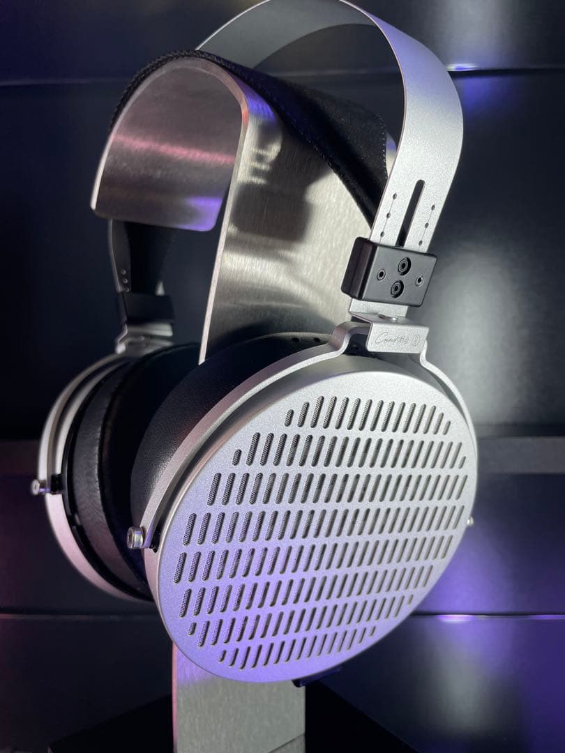 MOONDROP COSMO 水月雨　大都会