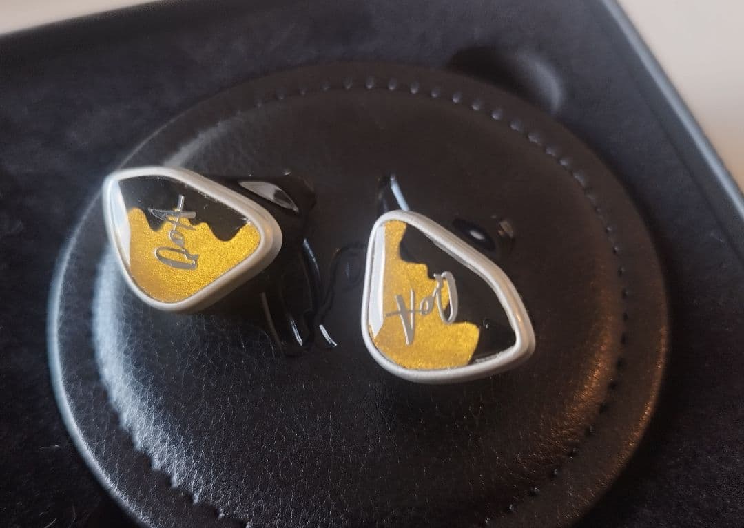 イヤホン qoa margarita