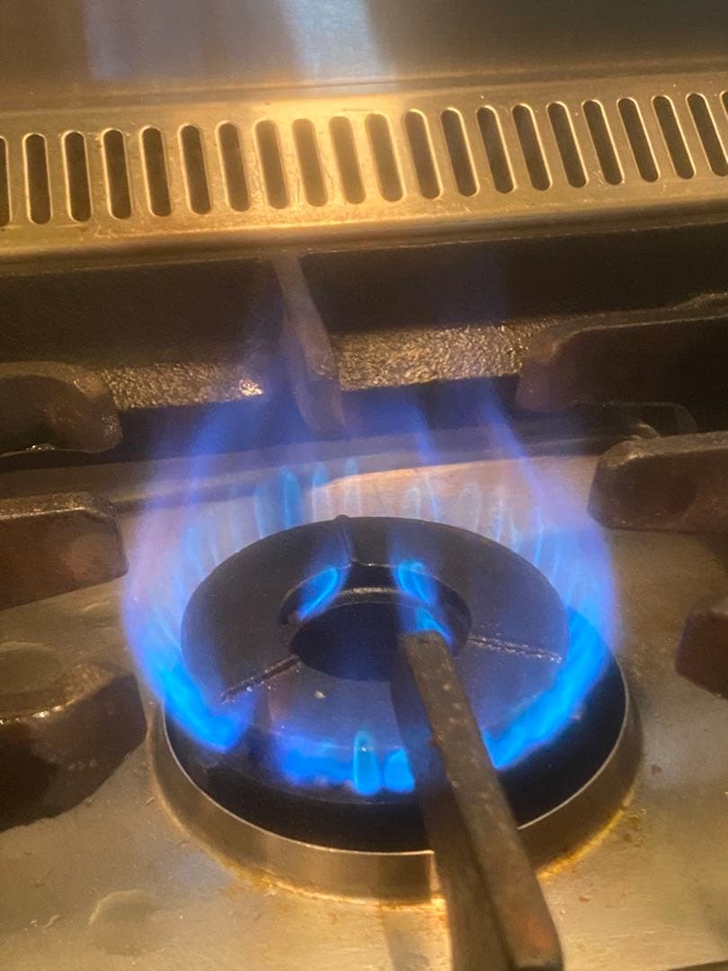 【52様】ガスレンジ3口（防熱板付き）