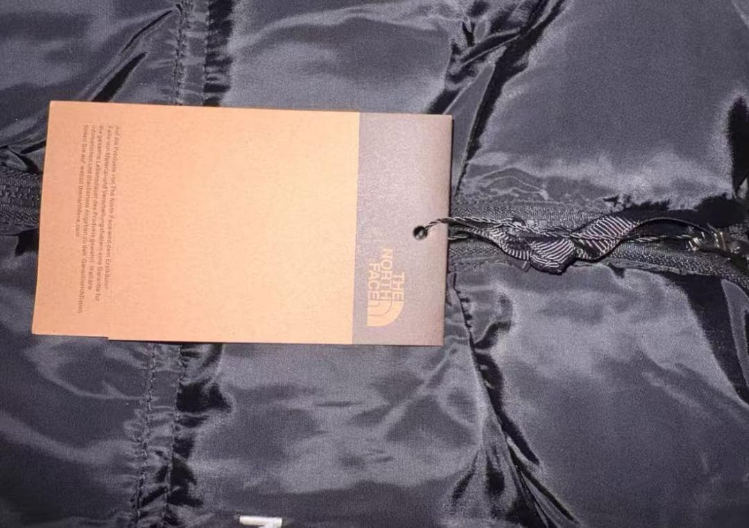 【L】 TH★E NOR★TH FA★CE ブラック ダウンジャケット NN