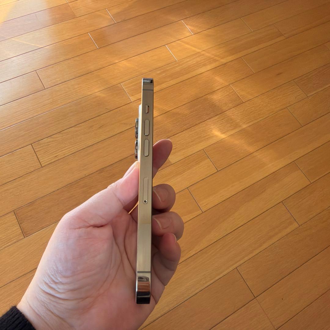 ボタン操作に不良【中古】iPhone14pro128G SIMフリー
