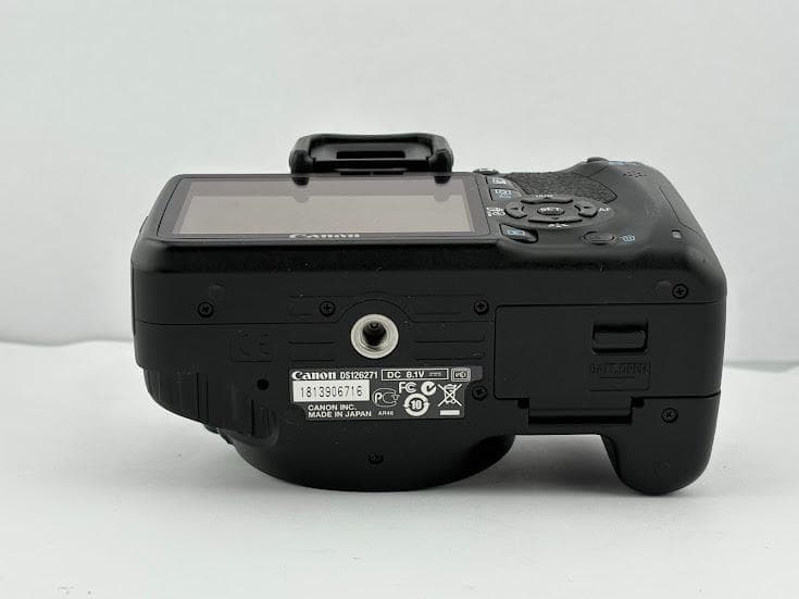 ★極上品★ キヤノン CANON EOS KiSS X4 ボディ