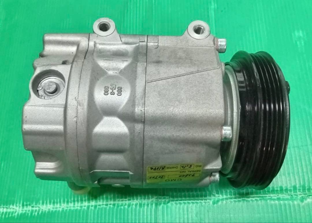 RB20エンジンのエアコンコンプレッサー リビルド品