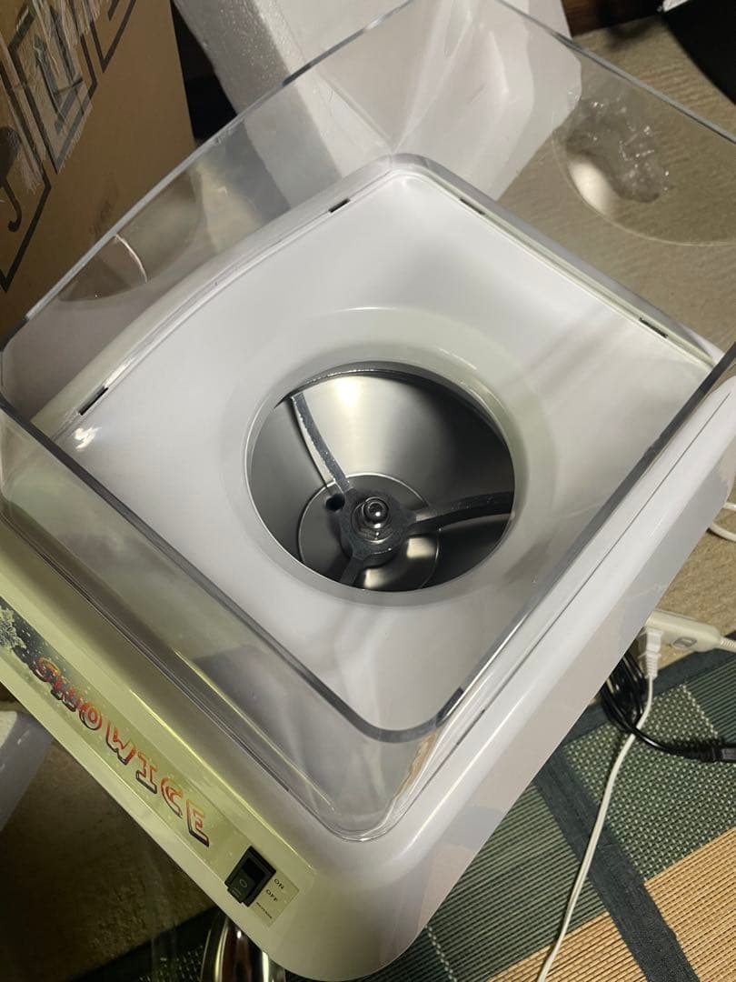 未使用　業務用　かき氷機