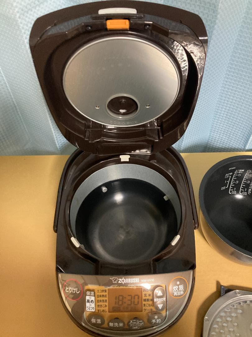 ★美品★象印 NW-VH10 極め炊き 5.5合炊き 2022年製 (03)