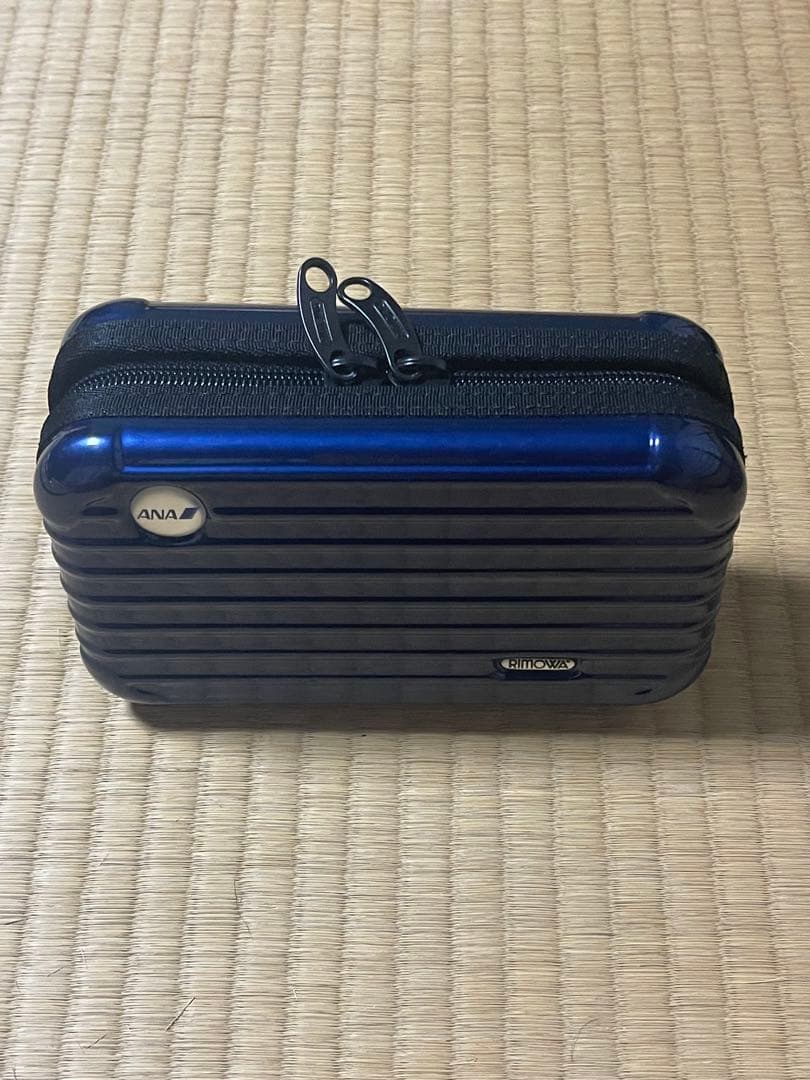 【希少】ANA リモワ ファーストクラス 旅行ポーチ 3個セット