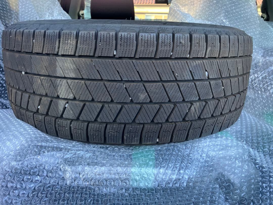 ENKEI RPF1 16×7j 5H BLIZZAK VRX3 スイフト