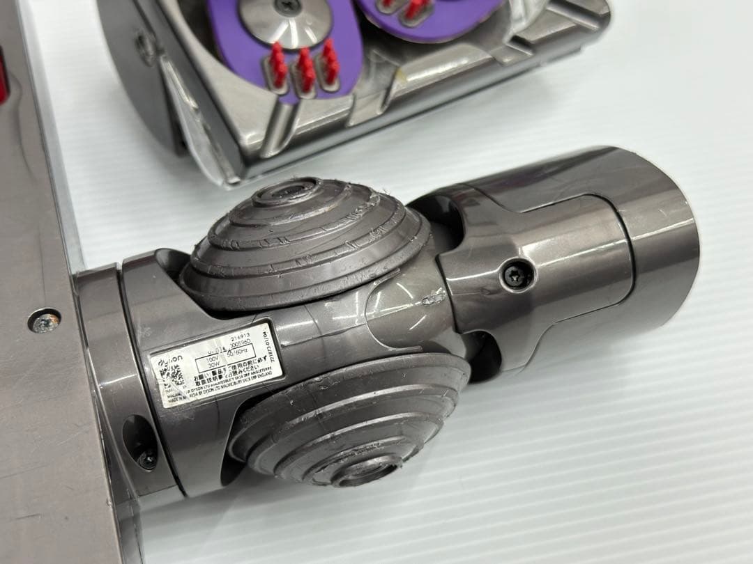 動作保証品　中古格安　ダイソン　Dyson CY25 掃除機　セット　set価格