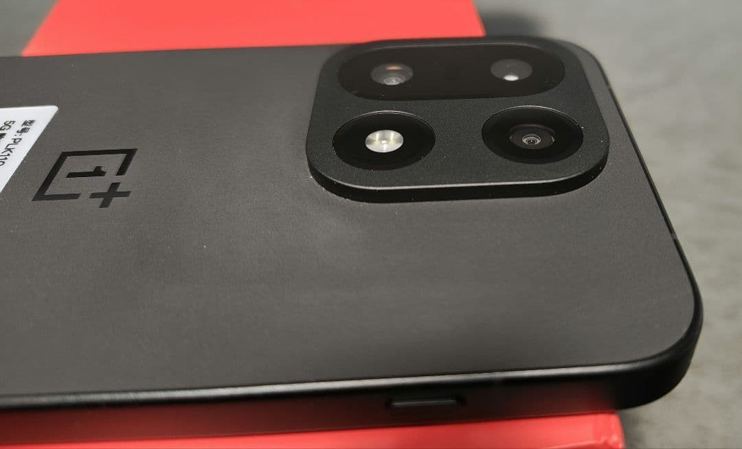 OnePlus15（12/256GB）黒 グローバル化済