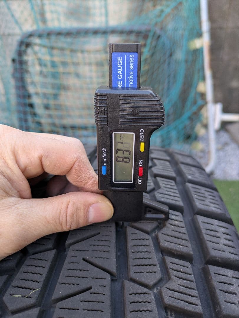 レクサス NX スタッドレス＆ホイール17インチ4本（純正空気圧センサー付）