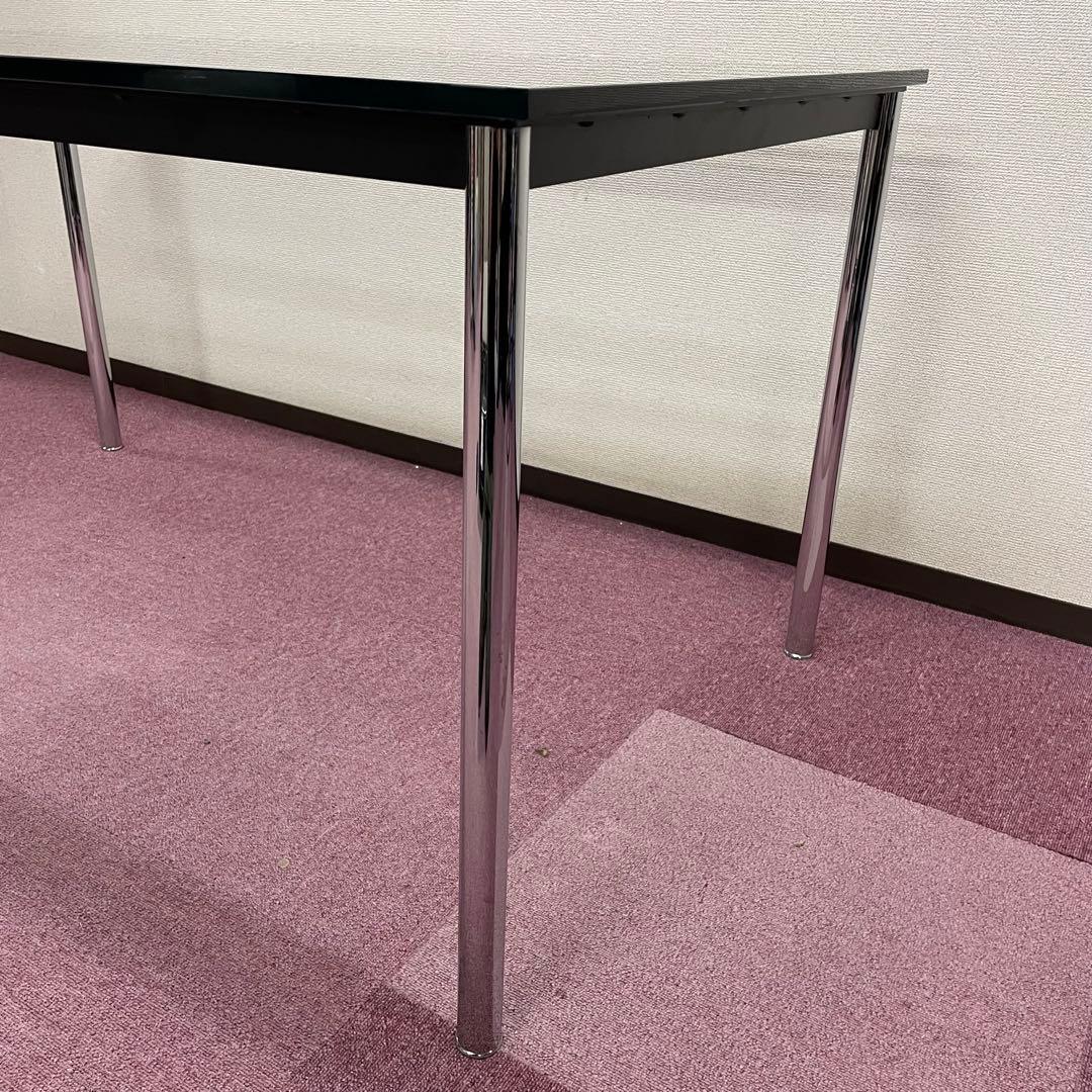 LC10 ダイニングテーブル 天板厚10mm ガラス天板 名作テーブルM