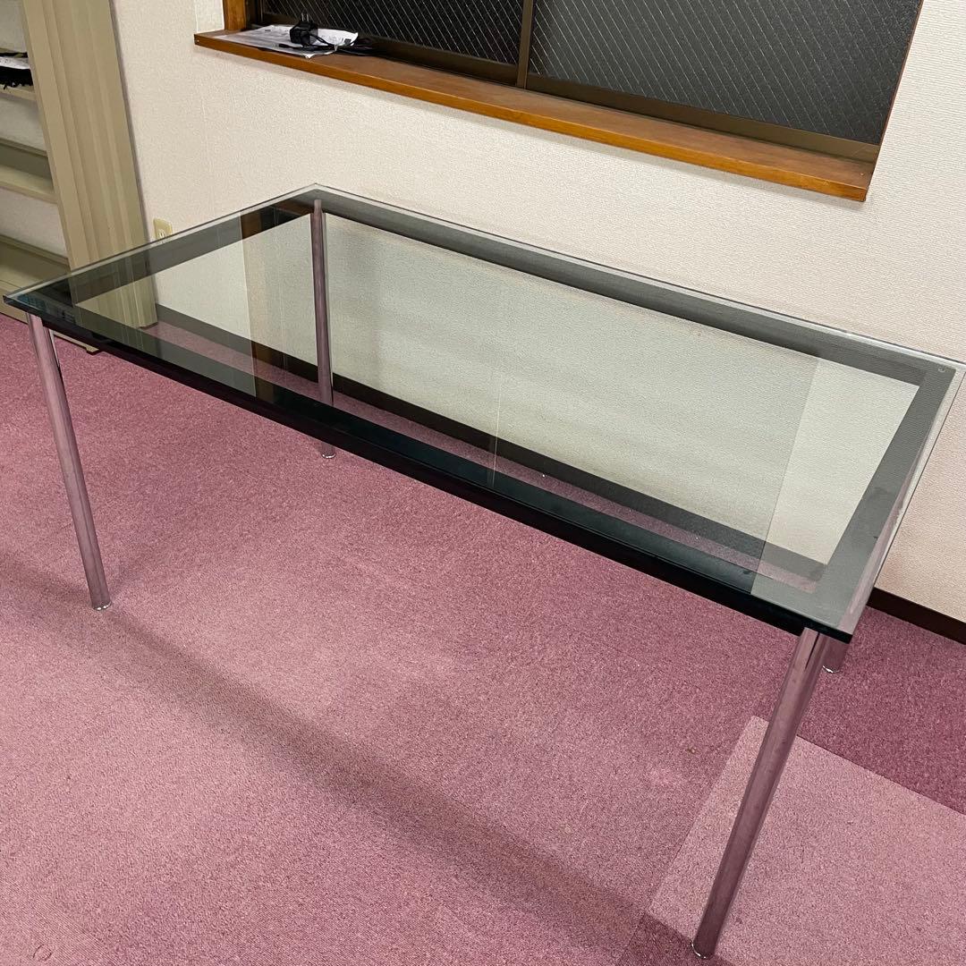 LC10 ダイニングテーブル 天板厚10mm ガラス天板 名作テーブルM