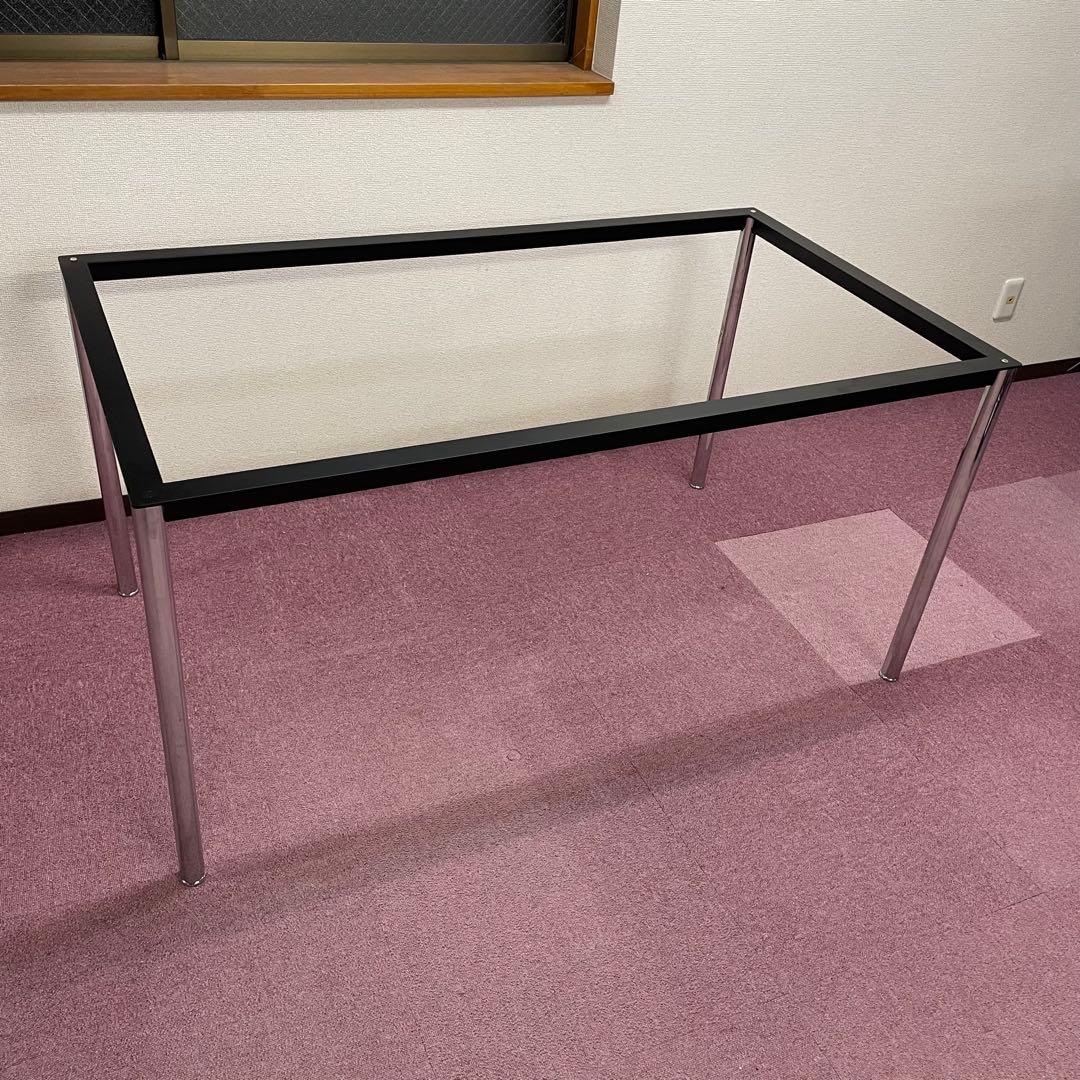 LC10 ダイニングテーブル 天板厚10mm ガラス天板 名作テーブルM