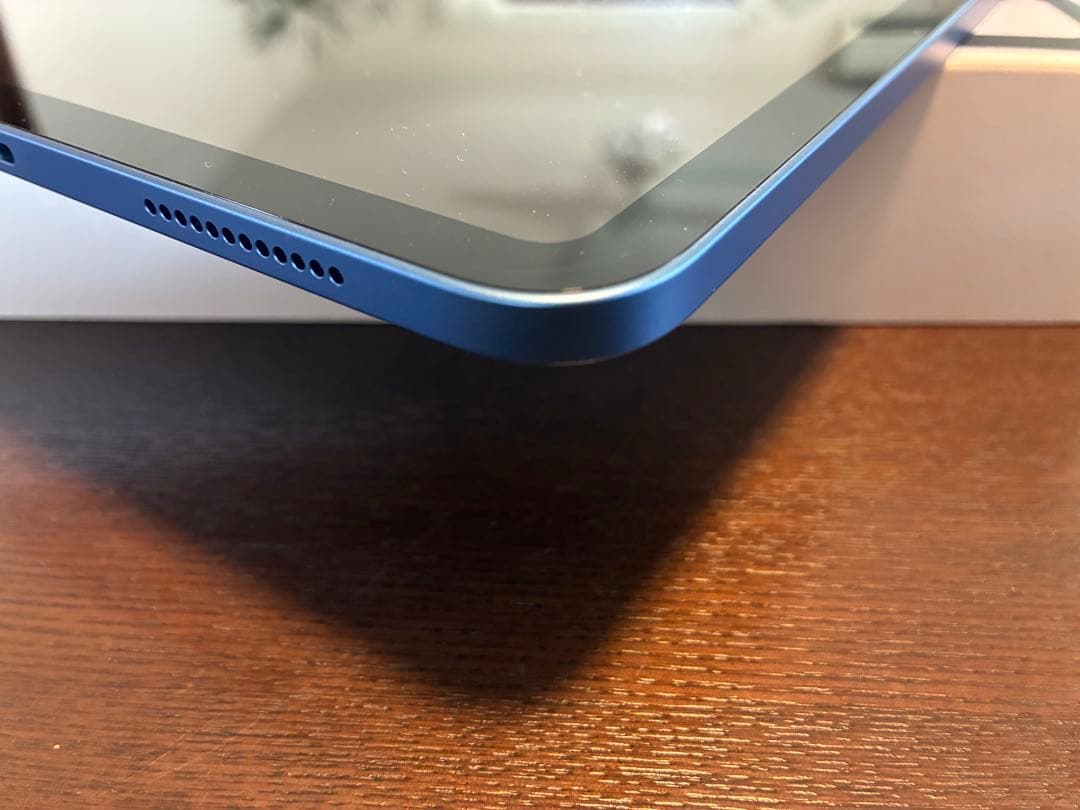 iPad 第10世代 64GB ブルー 水没ジャンク