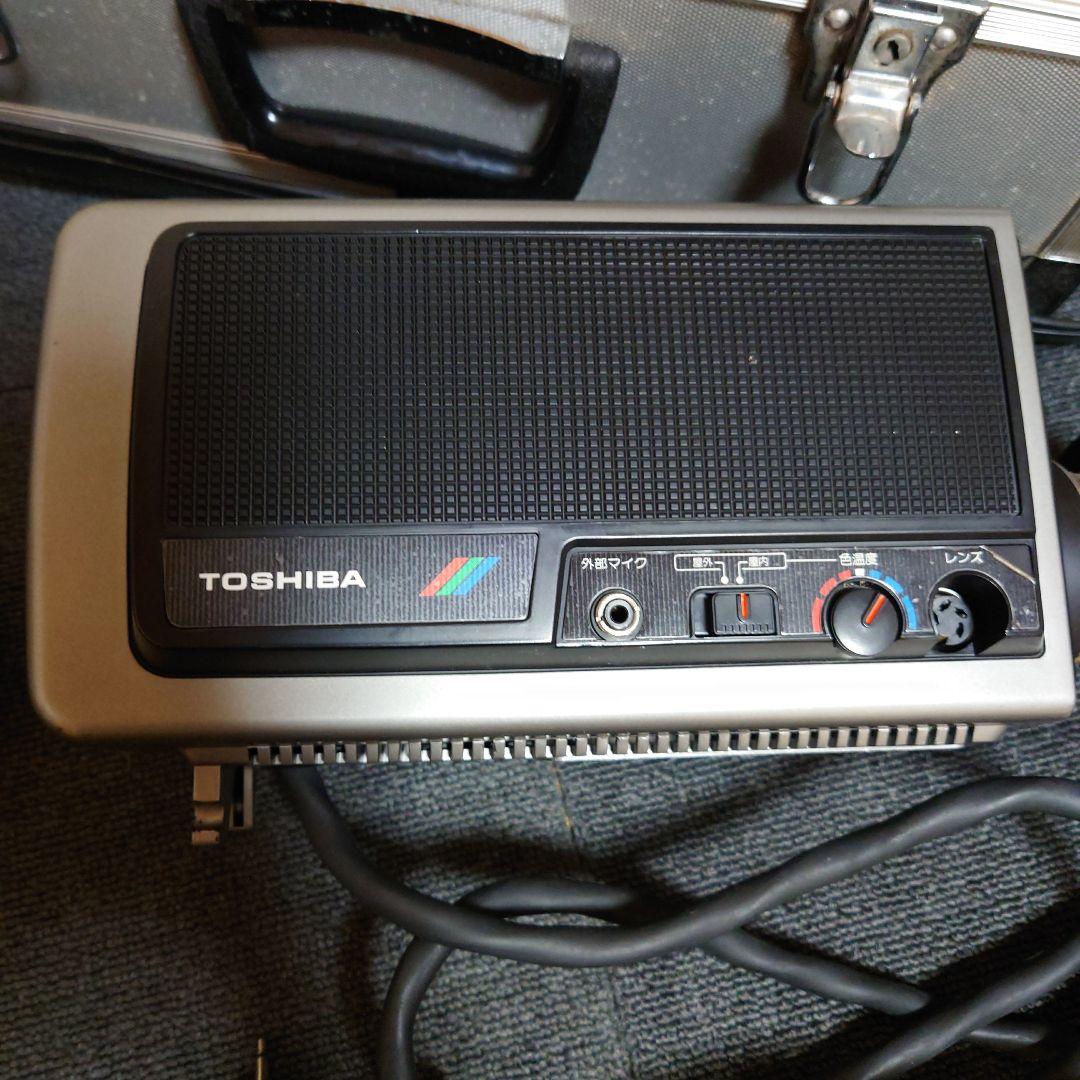 TOSHIBA 東芝 ビデオカメラ・マイク・三脚セット