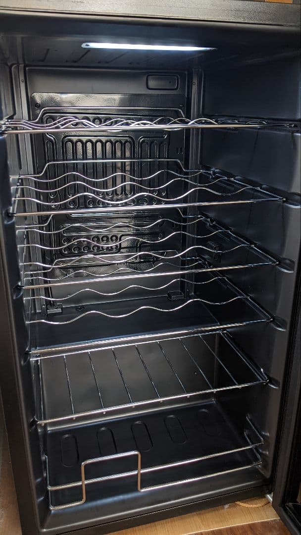 美品 ECL ワインセラー 24本収納 63L 5℃~18℃ コンプレッサー式