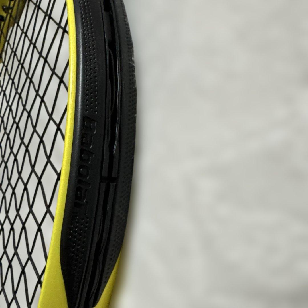 バボラ　ピュアアエロ　2019 硬式テニスラケット