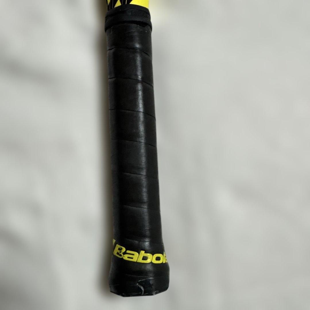 バボラ　ピュアアエロ　2019 硬式テニスラケット