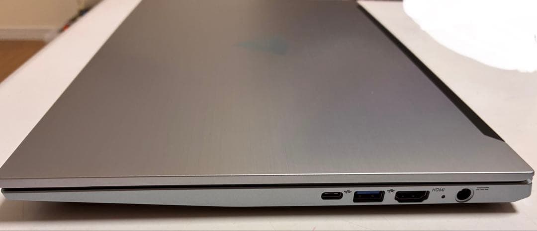 マウスコンピューター　MOUSE B5-R5 15.6インチRyzen5